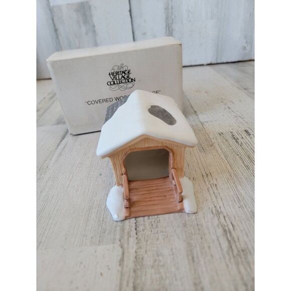 Dept 56 65315 Covered Wooden Bridge Village accessory Xmas - Picture 5 of 6